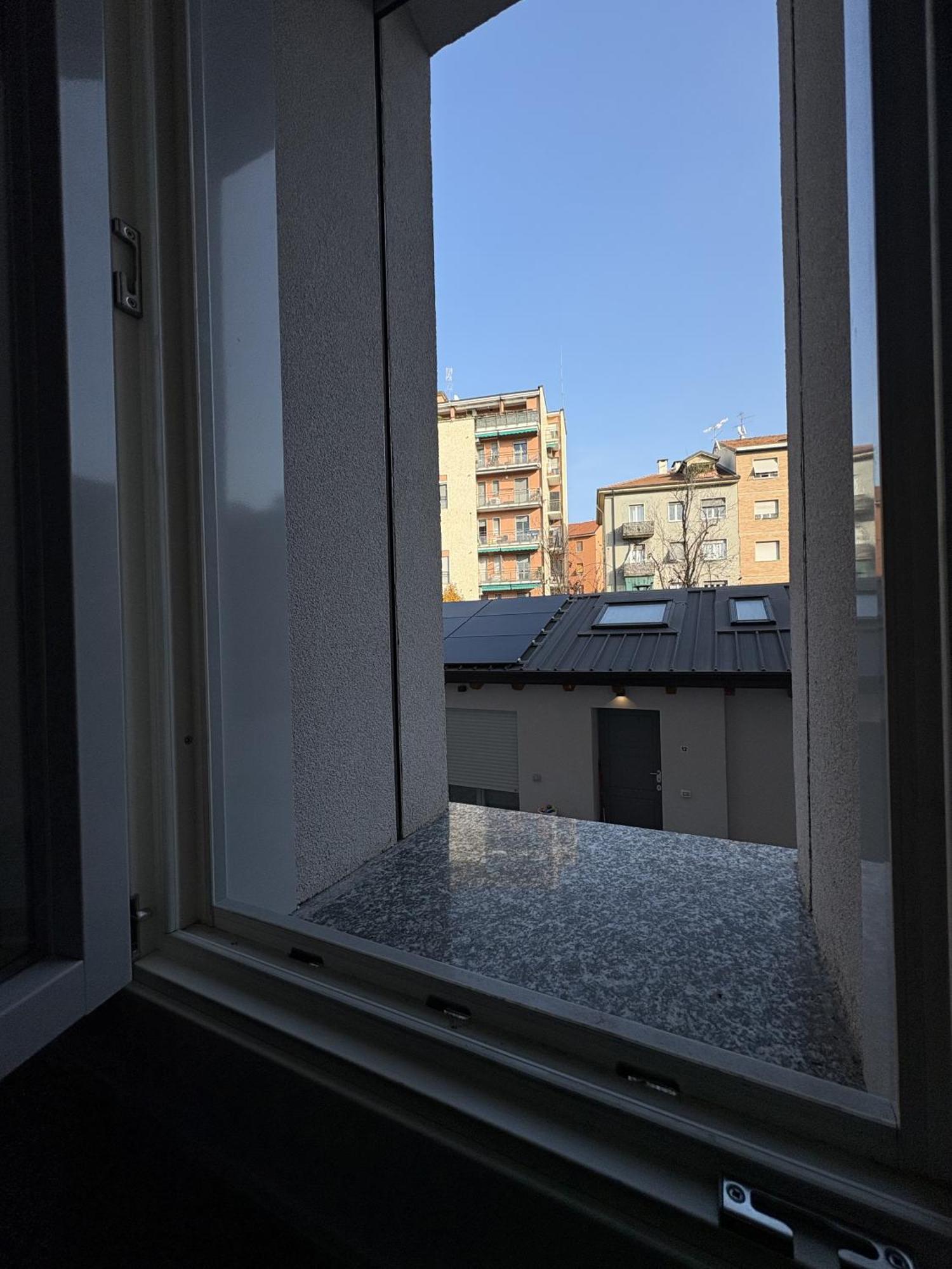 Essential Apartment Sesto San Giovanni Luaran gambar