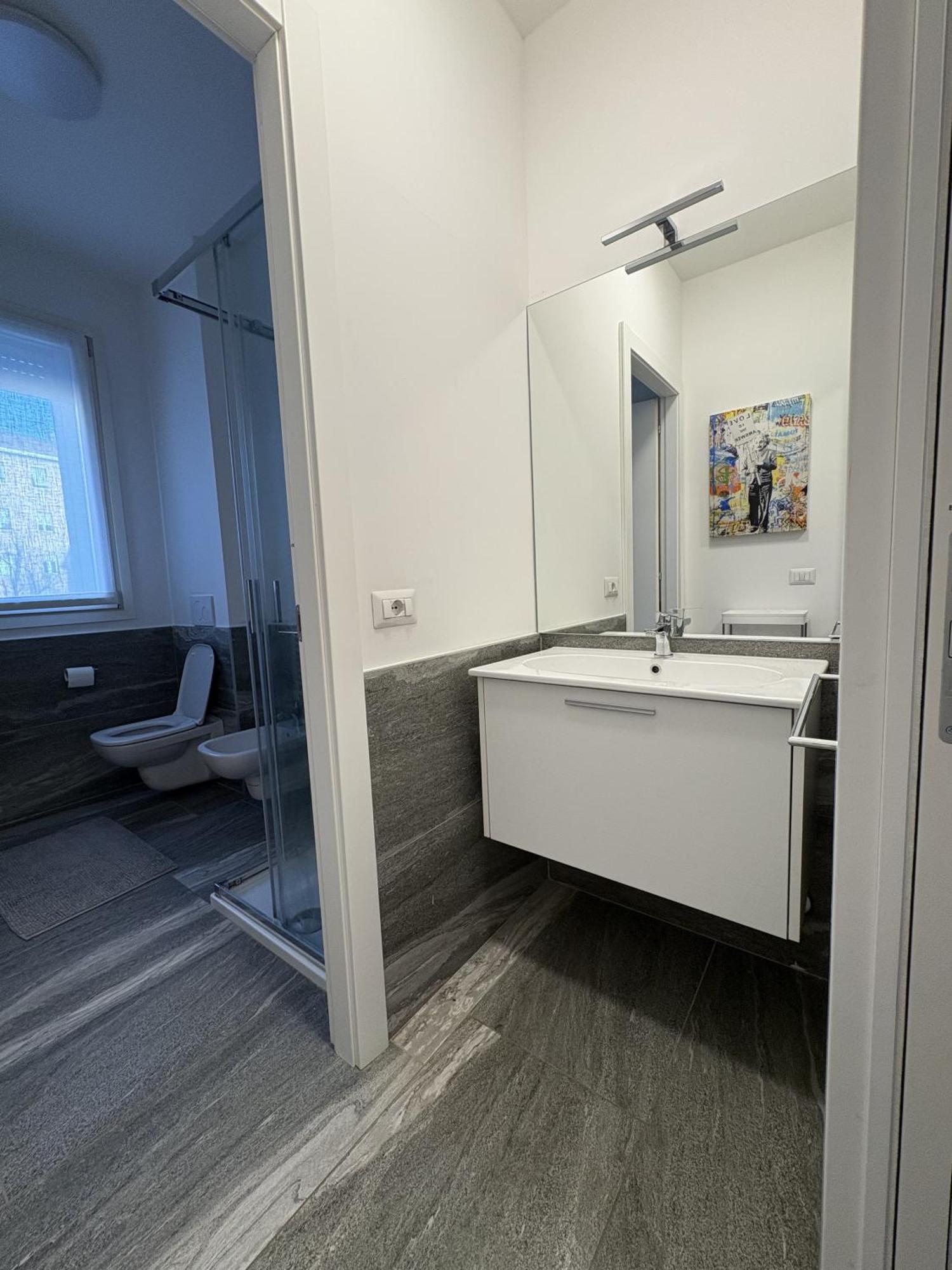 Essential Apartment Sesto San Giovanni Luaran gambar