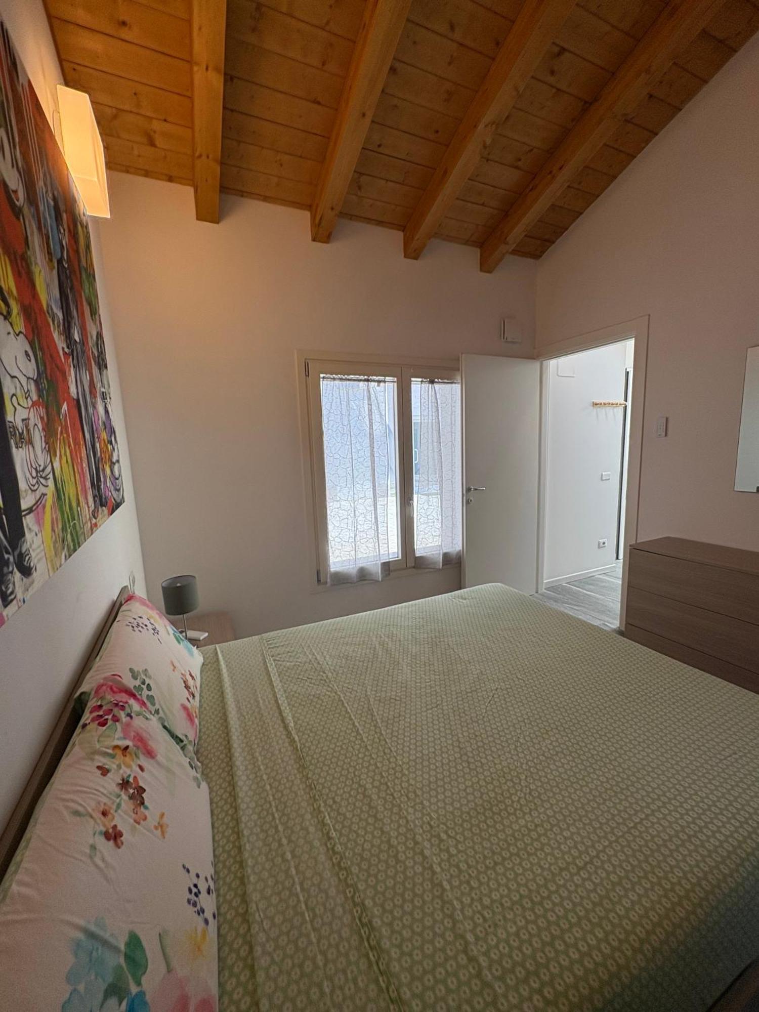 Essential Apartment Sesto San Giovanni Luaran gambar